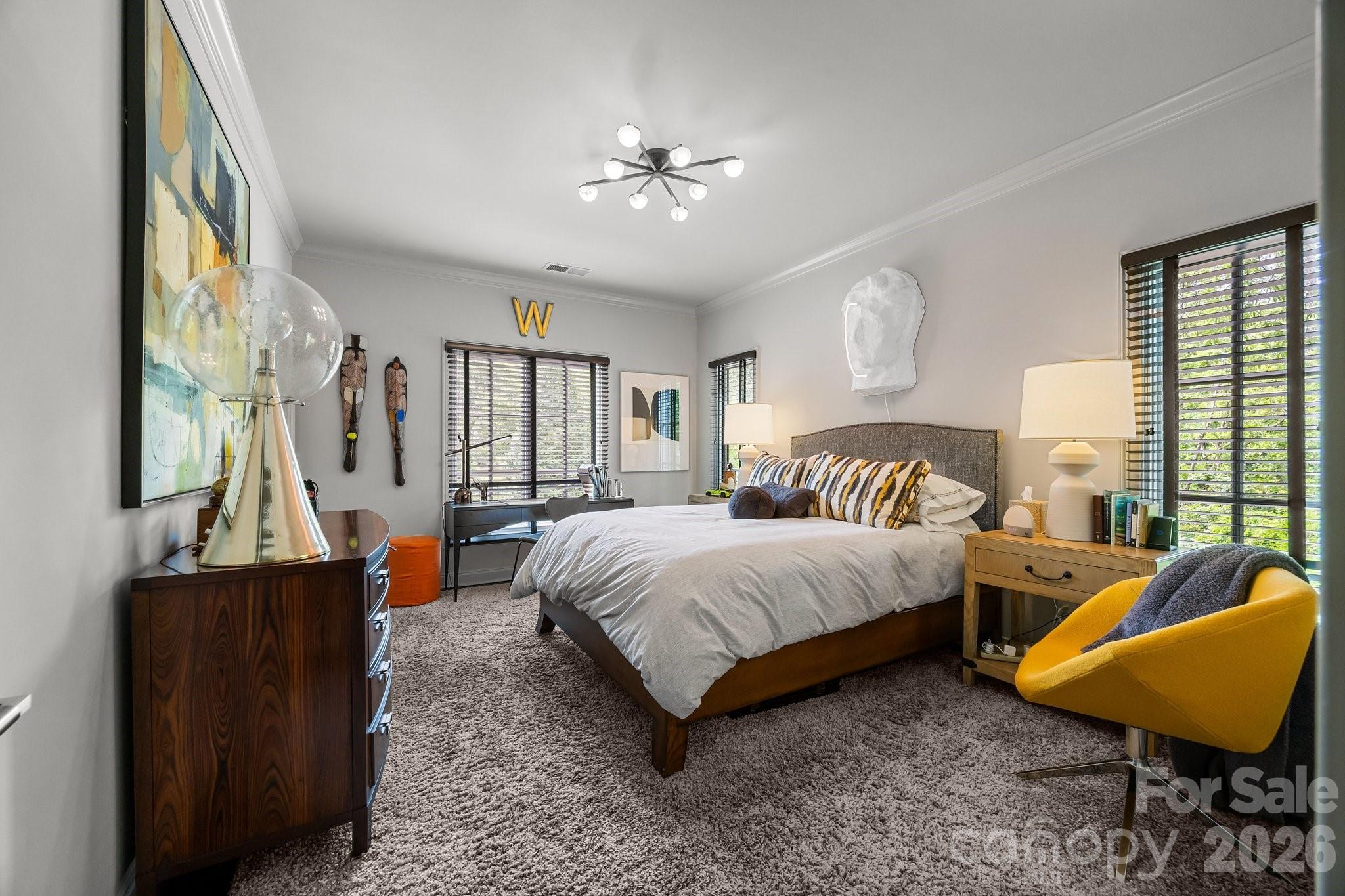 1550 High Street Charlotte, NC 28211 - Photo 26 of 34 a spacious bedroom with a bed and window