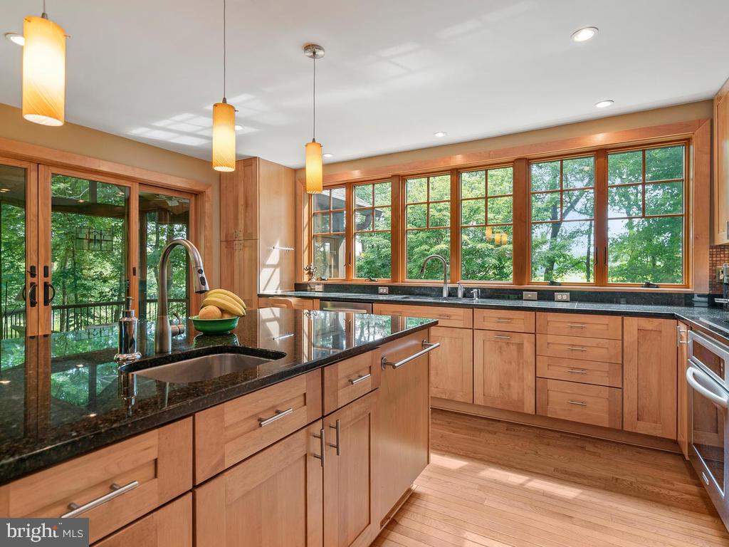 22919 Wildcat Road Gaithersburg, MD 20882 - Photo 7 of 35 Gallery Image 7