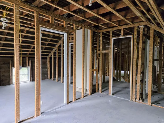 $164,000 | 12 Depot Street, Kingfield, ME 04947