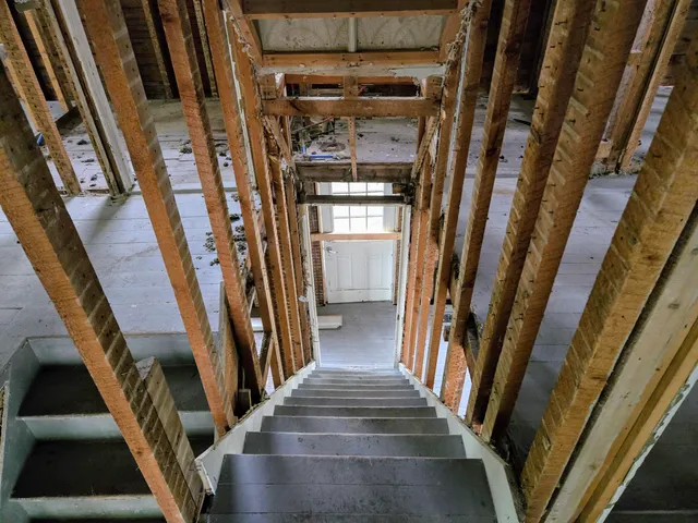 $164,000 | 12 Depot Street, Kingfield, ME 04947