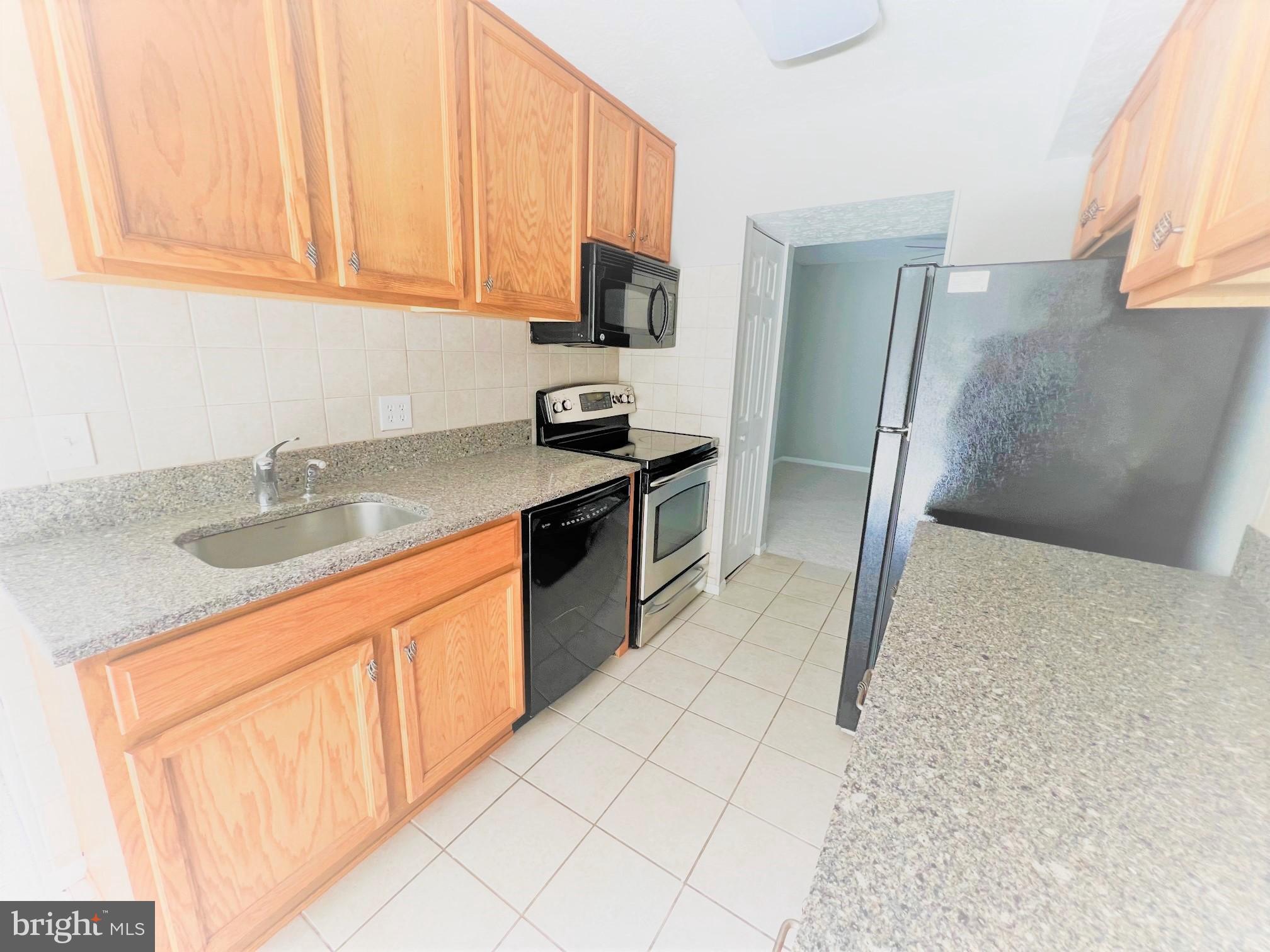 8015 Mandan Road, Unit 203 Greenbelt, MD 20770 - Photo 8 of 31