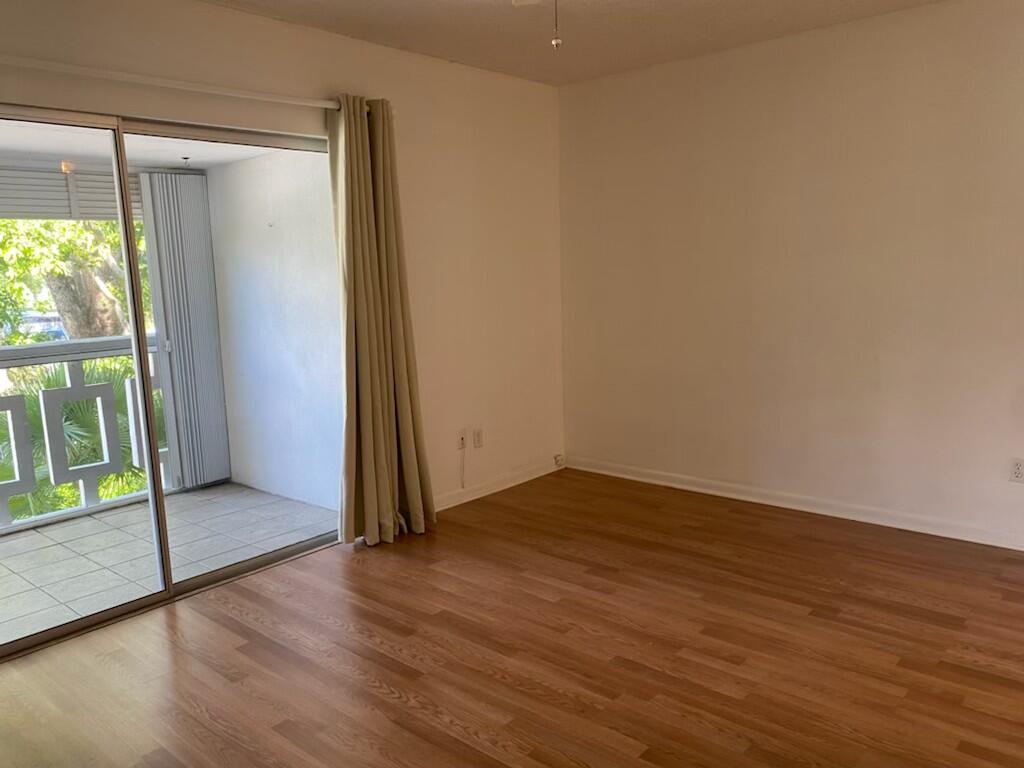 91 Willow Road, Unit 203 Tequesta, FL 33469 - Photo 6 of 9 IMG_1682