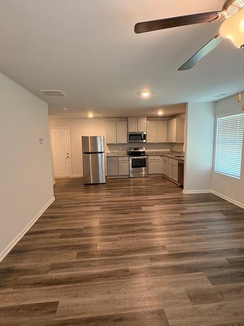 285 Pebble Ridge Drive Covington, GA 30014 - Photo 3 of 31