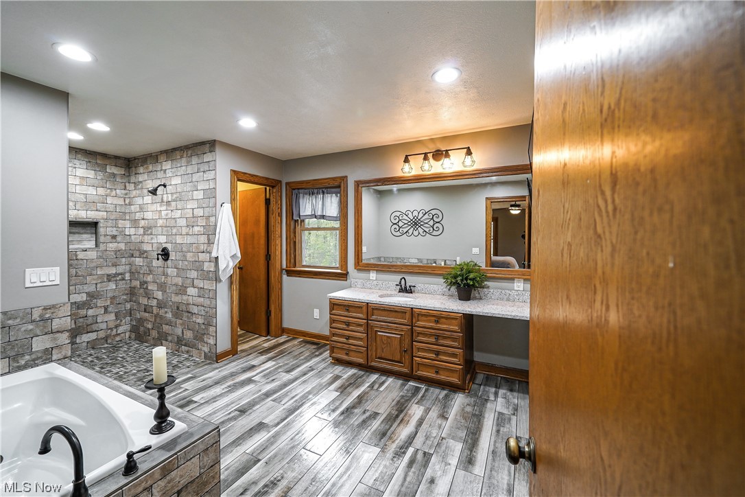 3541 Ranfield Road Kent, OH 44240 - Photo 22 of 32 Gallery Image 22