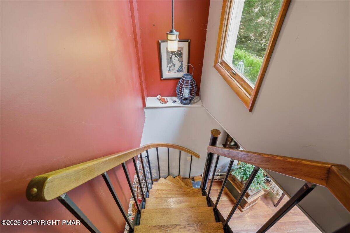 178 Westcolang Road Lackawaxen, PA 18435 - Photo 22 of 67 Staircase
