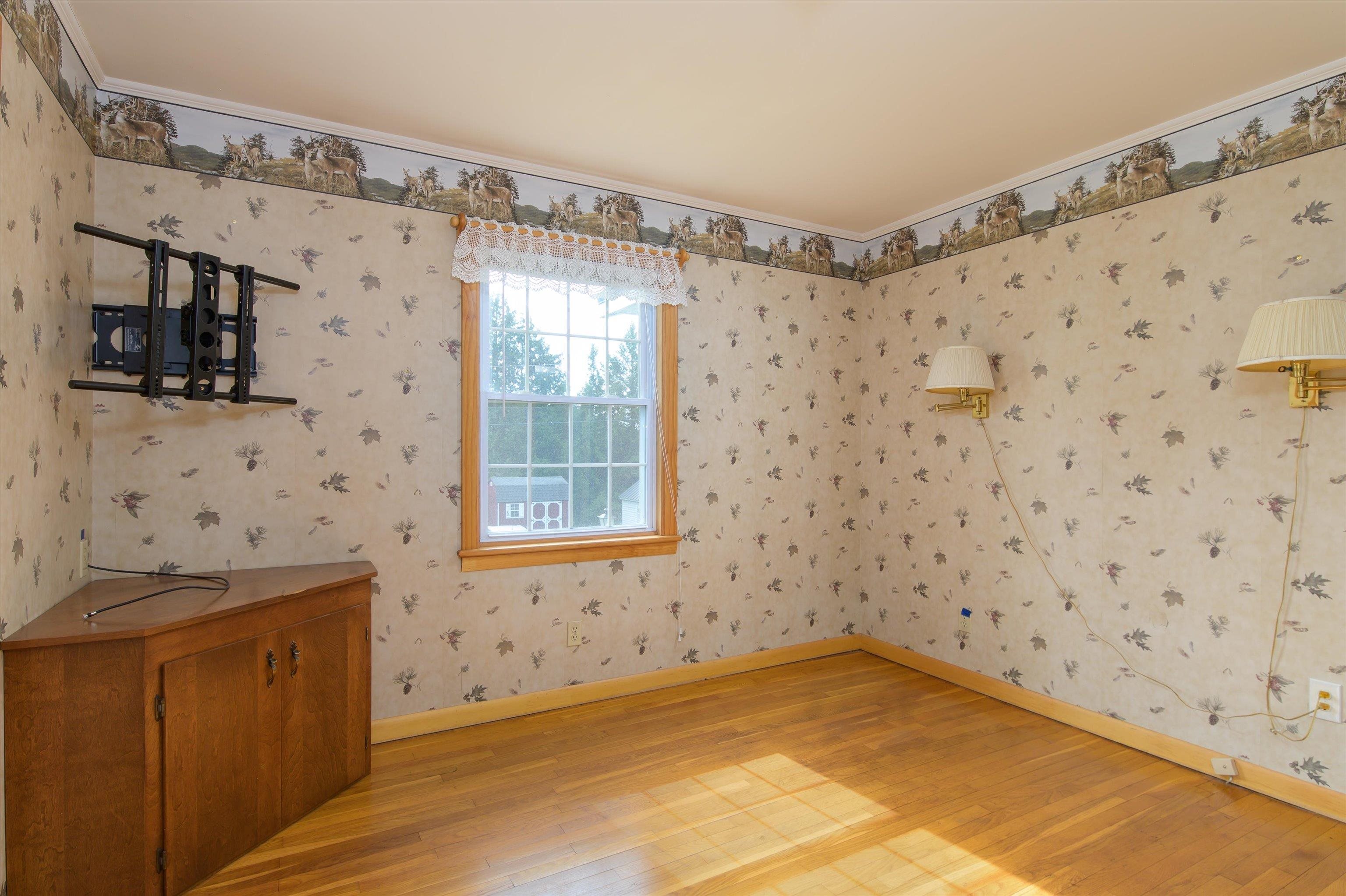 32 Mark Street Springfield, VT 05156 - Photo 12 of 40 Gallery Image 12