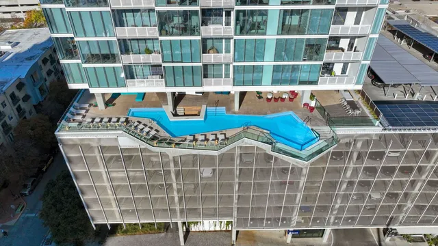 $4,500 | 301 West Avenue, Unit 5006, Austin, TX 78701