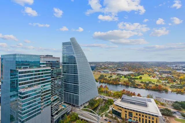 $4,500 | 301 West Avenue, Unit 5006, Austin, TX 78701
