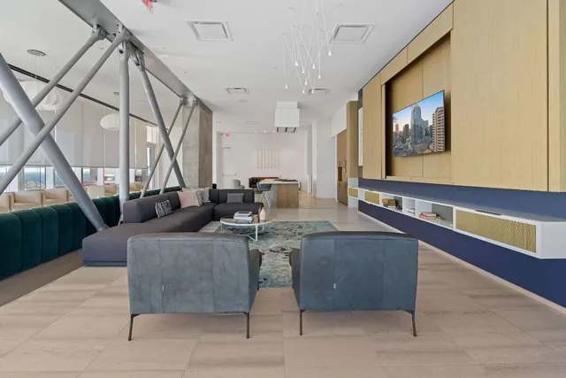 $4,500 | 301 West Avenue, Unit 5006, Austin, TX 78701