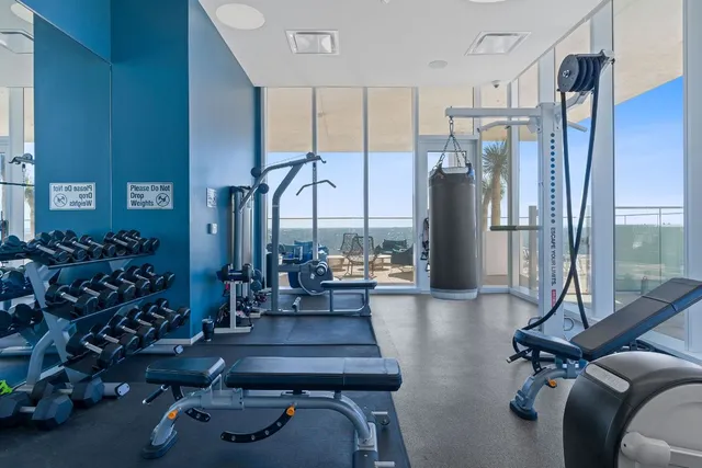 $4,500 | 301 West Avenue, Unit 5006, Austin, TX 78701