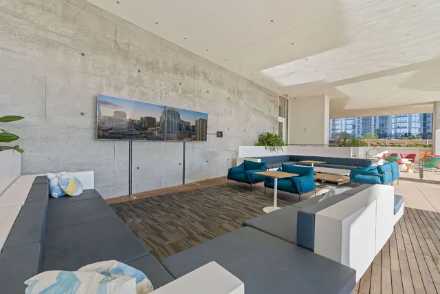 $4,500 | 301 West Avenue, Unit 5006, Austin, TX 78701