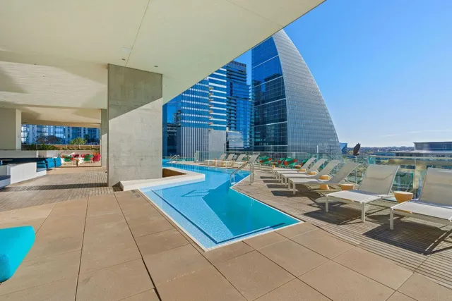 $4,500 | 301 West Avenue, Unit 5006, Austin, TX 78701