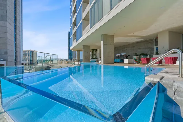 $4,500 | 301 West Avenue, Unit 5006, Austin, TX 78701