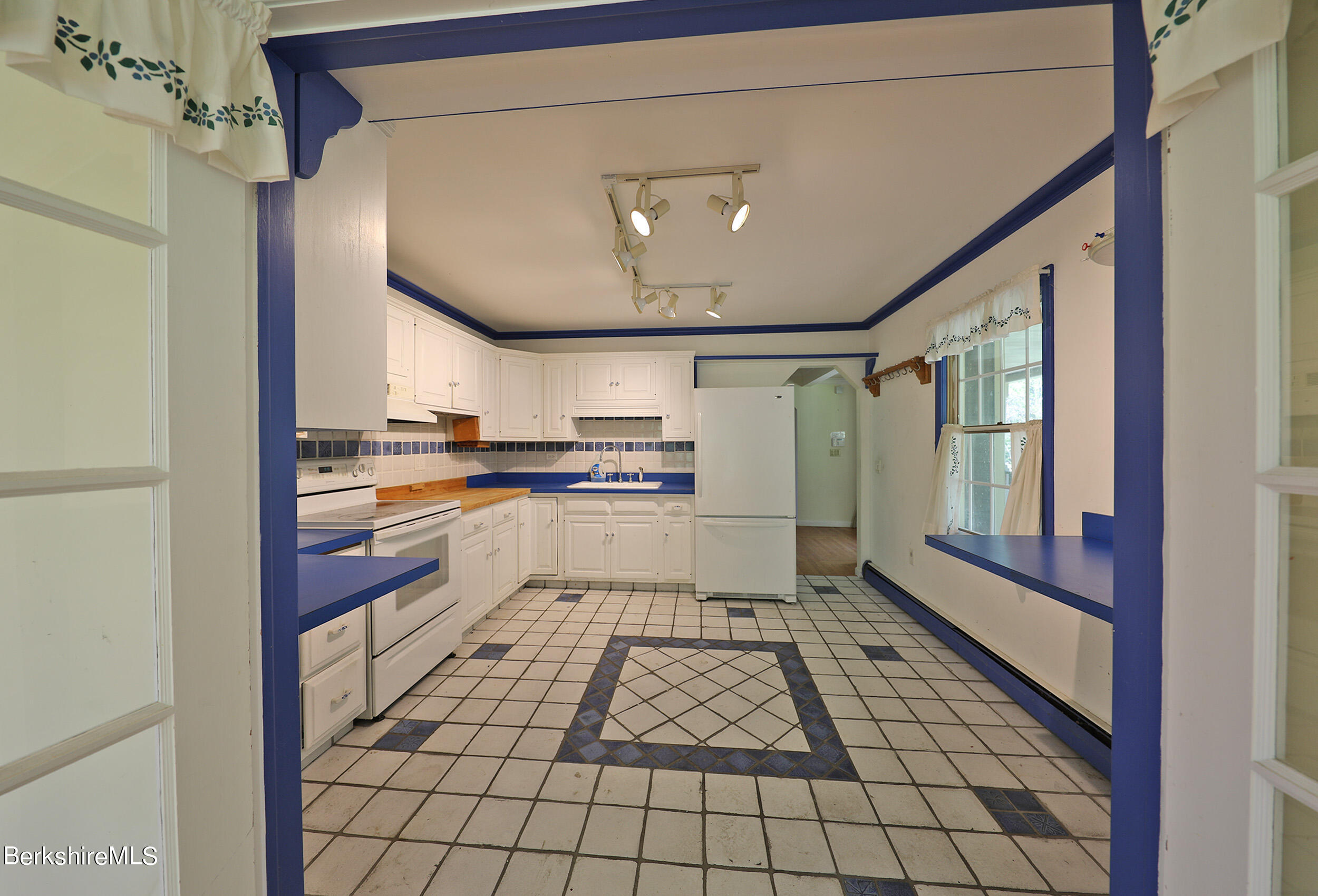 60 Cone Hill Road Richmond, MA 01254 - Photo 11 of 51 Kitchen