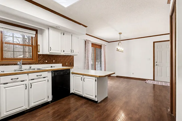 $275,000 | 99 Fineview Avenue, Kalamazoo, MI 49004