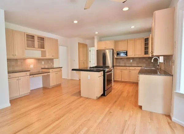 $1,175,000 | 15 Major Hale Drive, Framingham, MA 01701