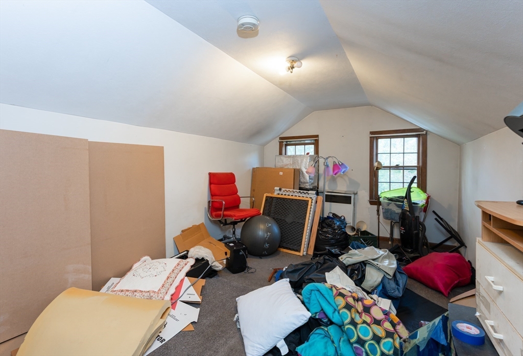 1222 Mammoth Road Dracut, MA 01826 - Photo 9 of 35