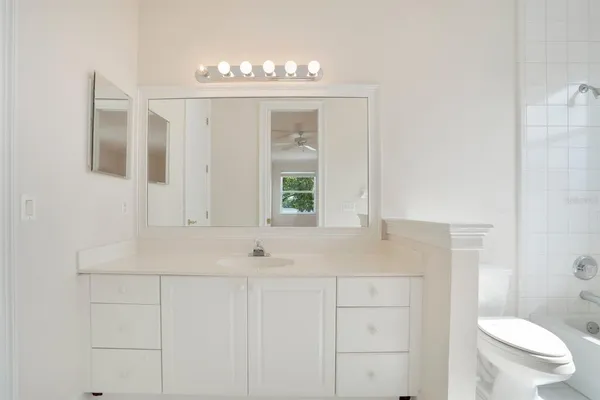 $2,095,000 | 2820 Bear Island Pointe, Winter Park, FL 32792