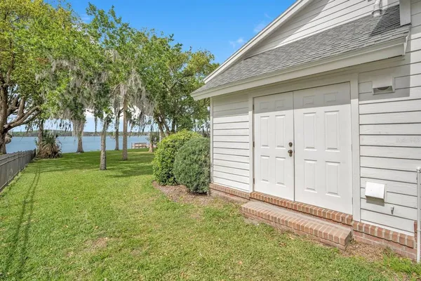 $2,095,000 | 2820 Bear Island Pointe, Winter Park, FL 32792