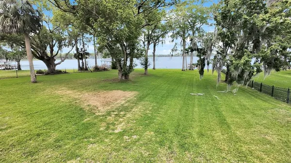 $2,095,000 | 2820 Bear Island Pointe, Winter Park, FL 32792