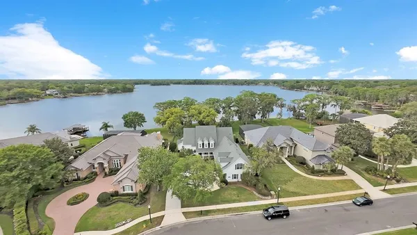 $2,095,000 | 2820 Bear Island Pointe, Winter Park, FL 32792