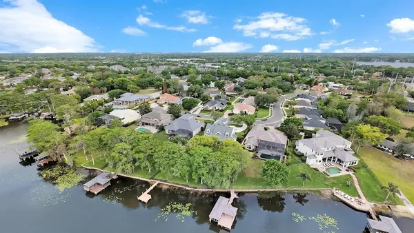 $2,095,000 | 2820 Bear Island Pointe, Winter Park, FL 32792