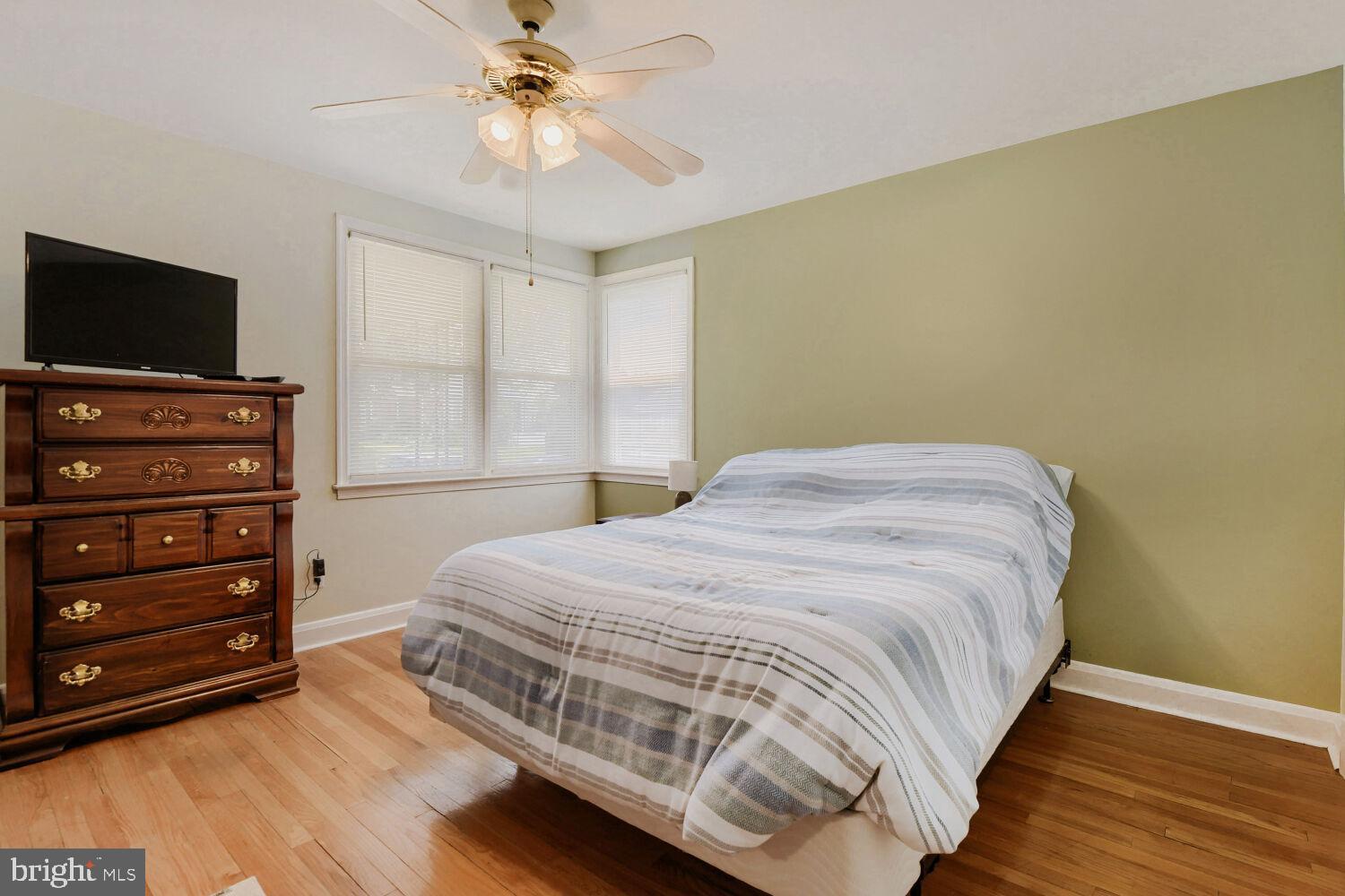 1816 Hanford Road Baltimore, MD 21237 - Photo 15 of 31