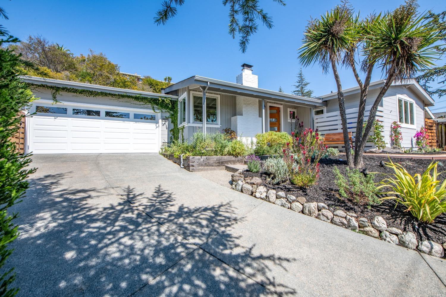 687 Hilary Drive, Tiburon, CA 94920 Compass