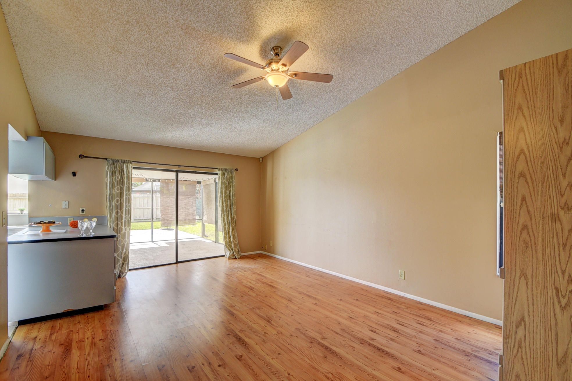 9783 Richmond Circle Boca Raton, FL 33434 - Photo 15 of 30 DSC_9950_1_2_3_4