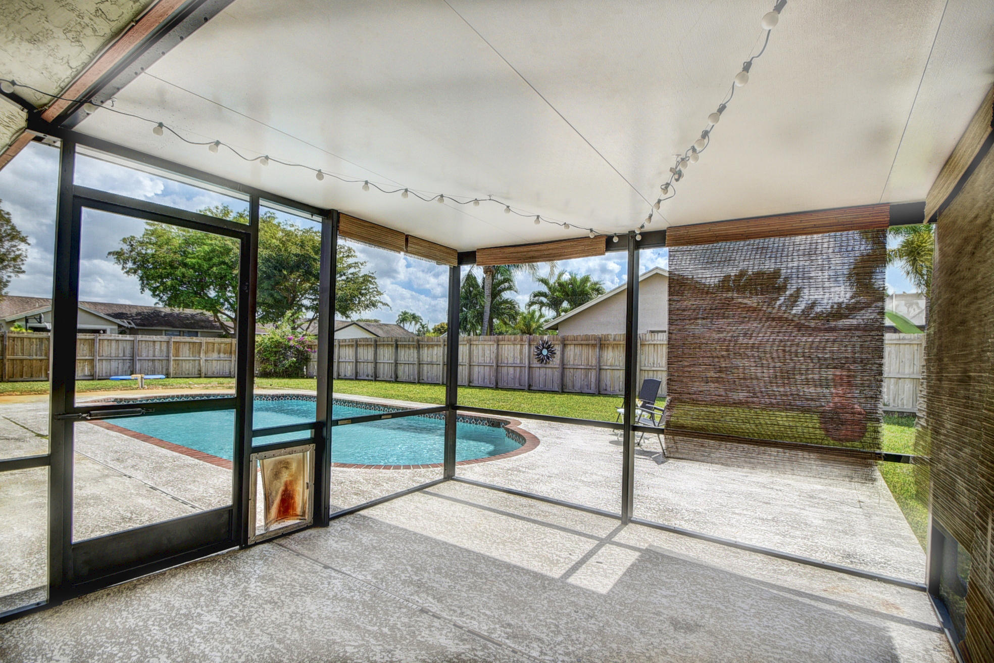 9783 Richmond Circle Boca Raton, FL 33434 - Photo 7 of 30 screened enclosure
