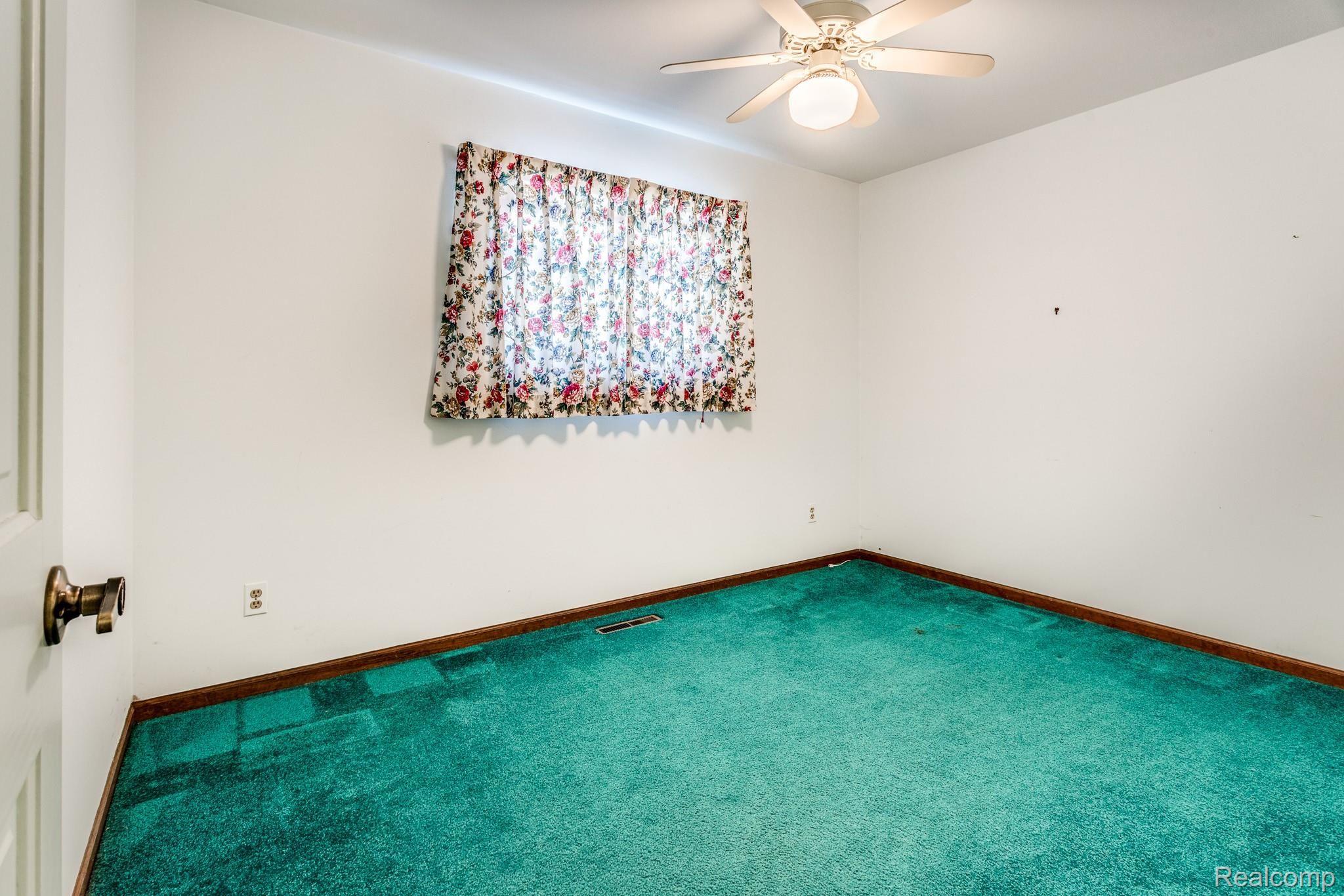 3636 Angus Road Fort Gratiot, MI 48059 - Photo 30 of 36 3636 Angus