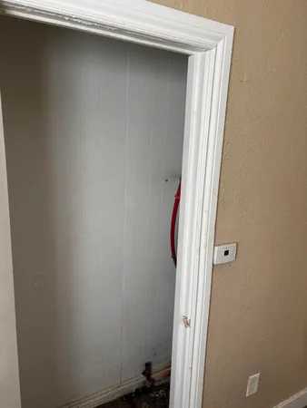 $30,000 | 6893 Plainview Avenue, Detroit, MI 48228