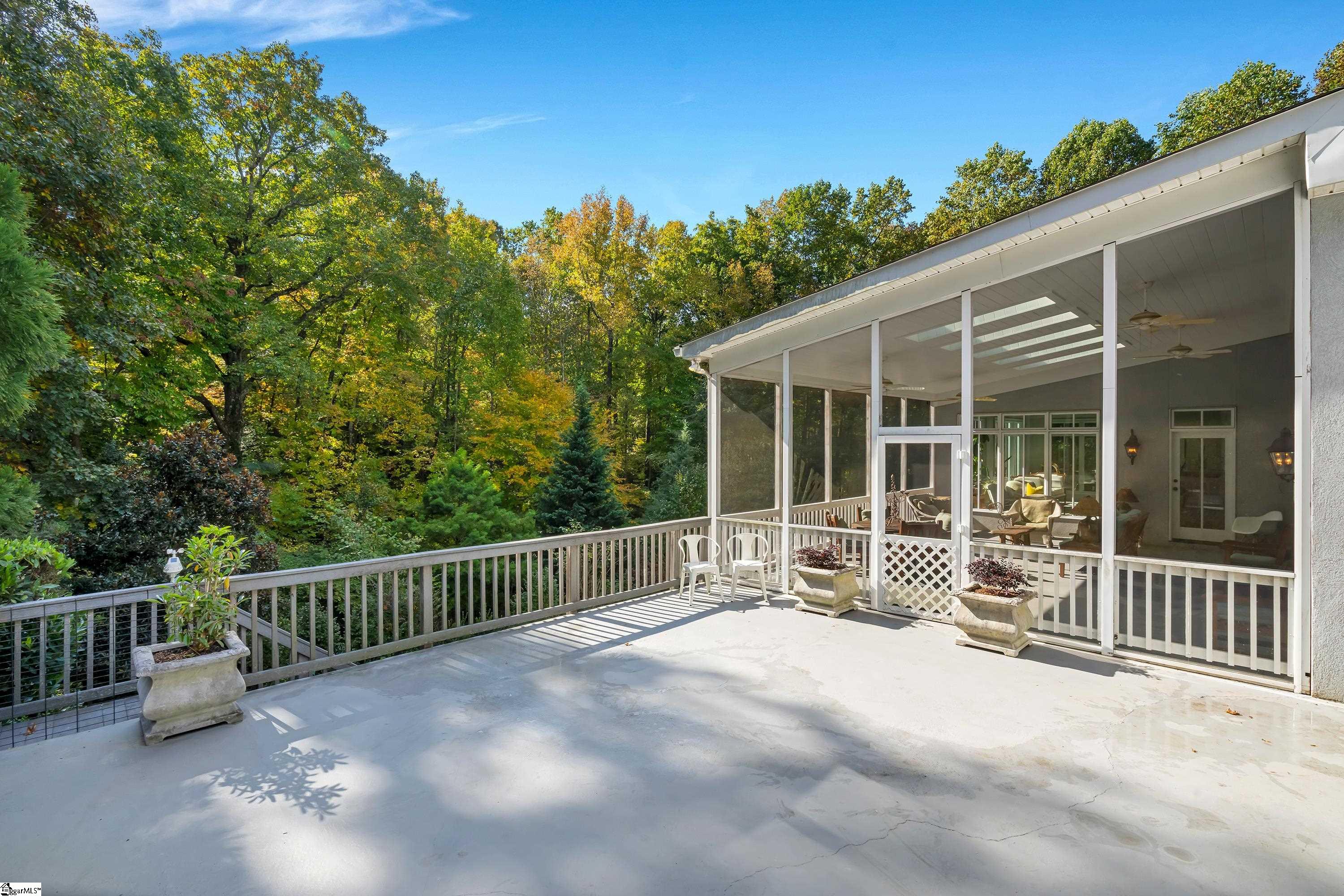 120 Jervey Road Greenville, SC 29609 - Photo 29 of 36