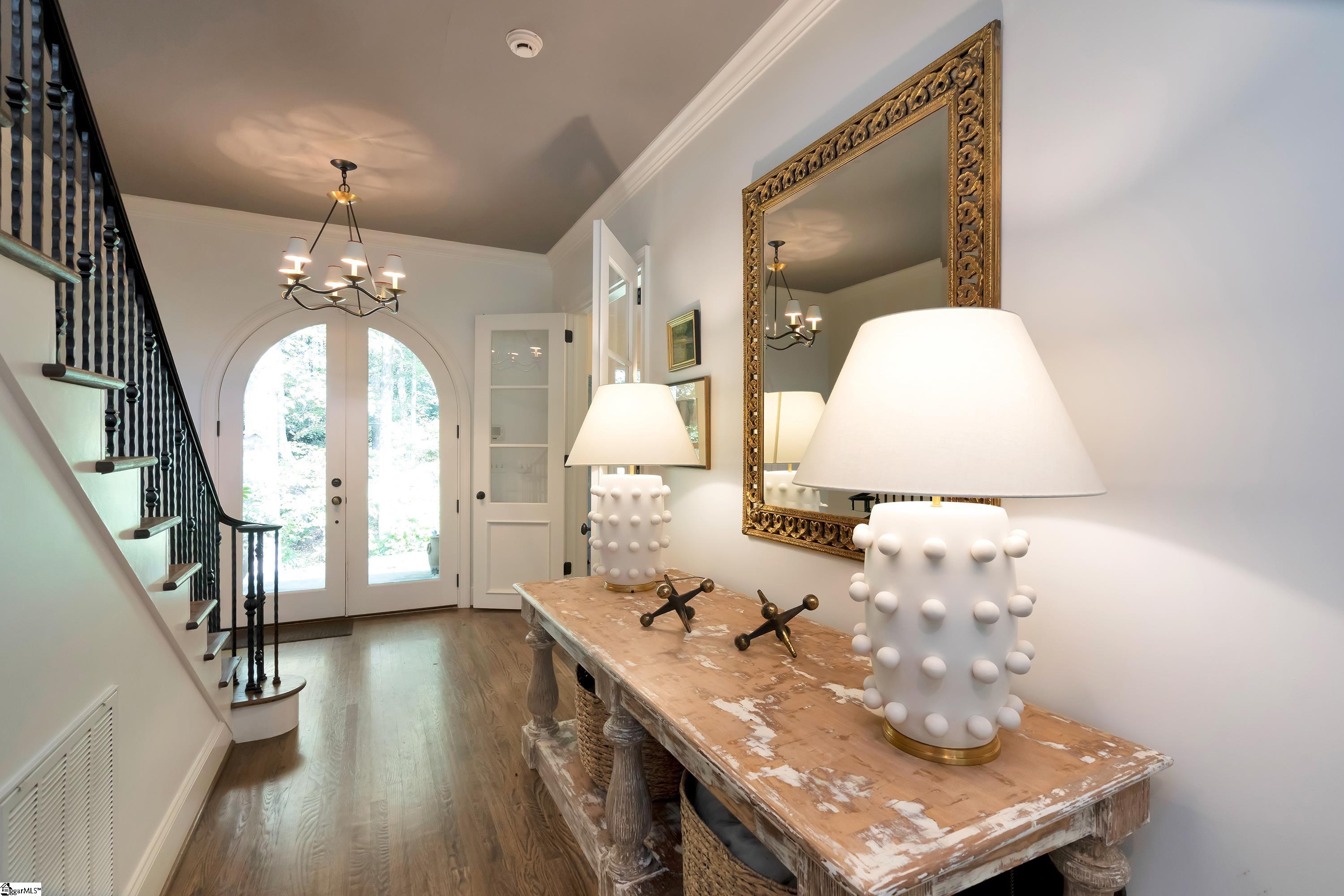 120 Jervey Road Greenville, SC 29609 - Photo 3 of 36