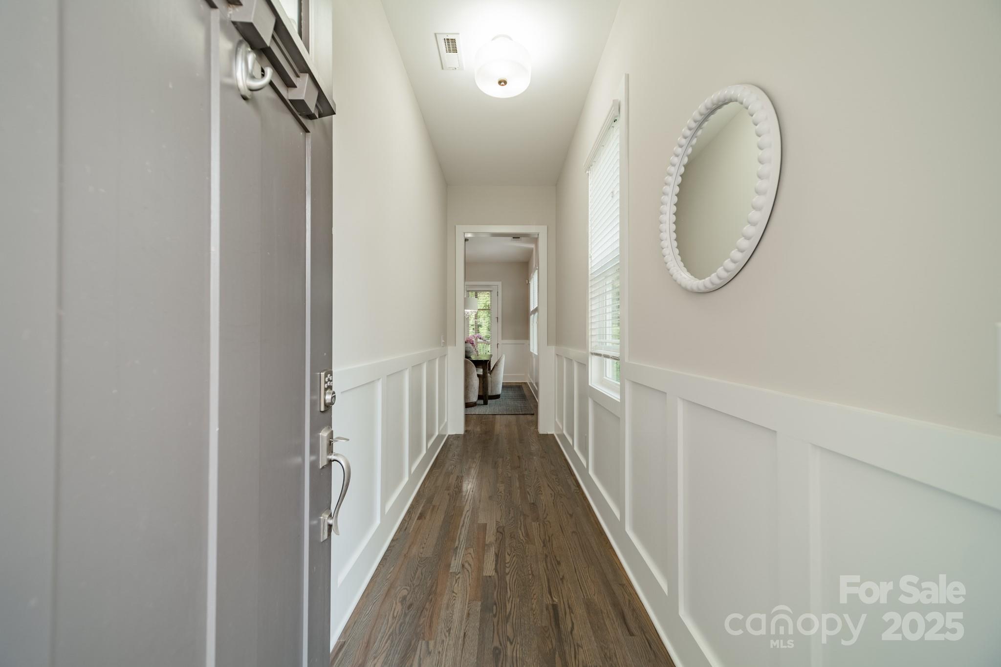 5230 Valley Stream Road Charlotte, NC 28209 - Photo 3 of 44 Gallery Image 3