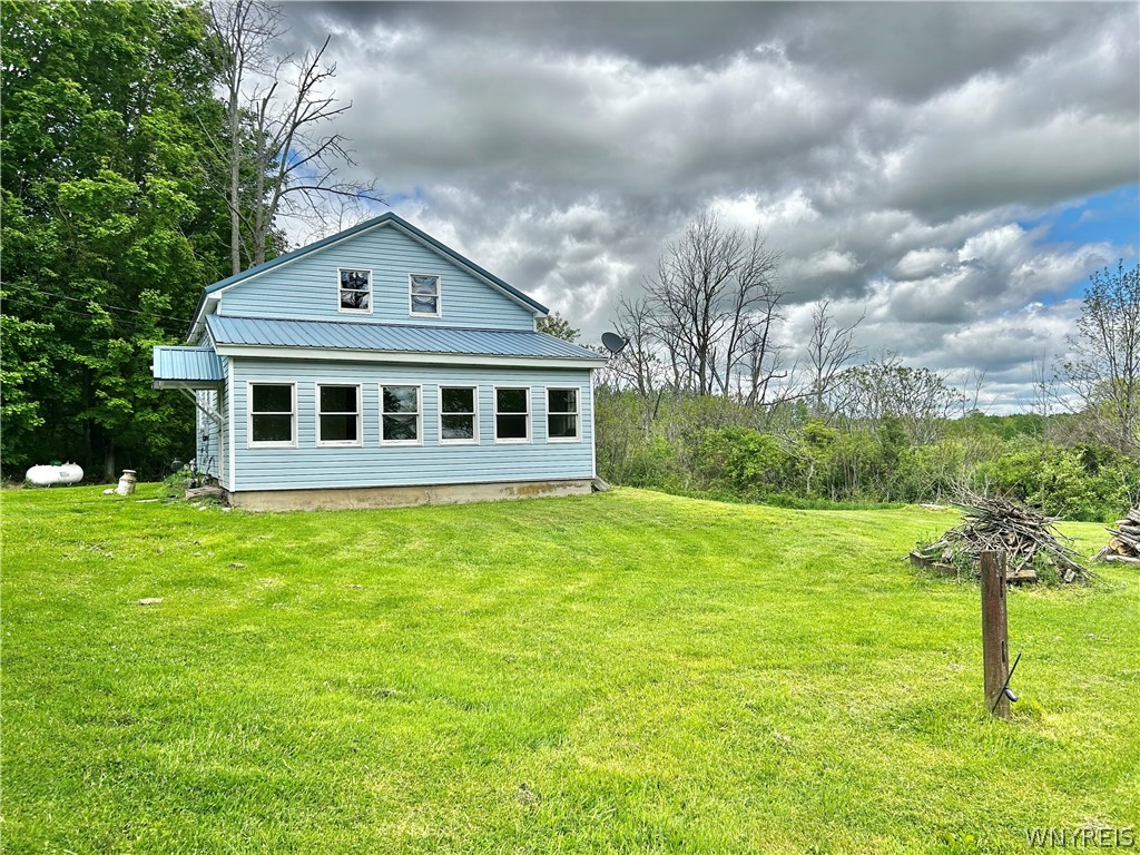 10920 Mckinstry Road Yorkshire, NY 14042 - Photo 18 of 20