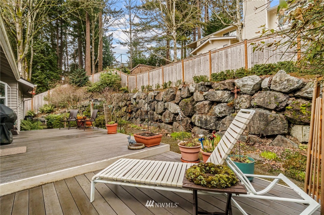 10822 Northeast 182nd Court Bothell, WA 98011 - Photo 14 of 40 Gallery Image 14
