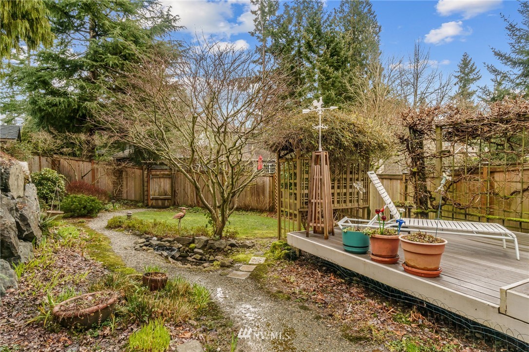 10822 Northeast 182nd Court Bothell, WA 98011 - Photo 29 of 40 Gallery Image 29