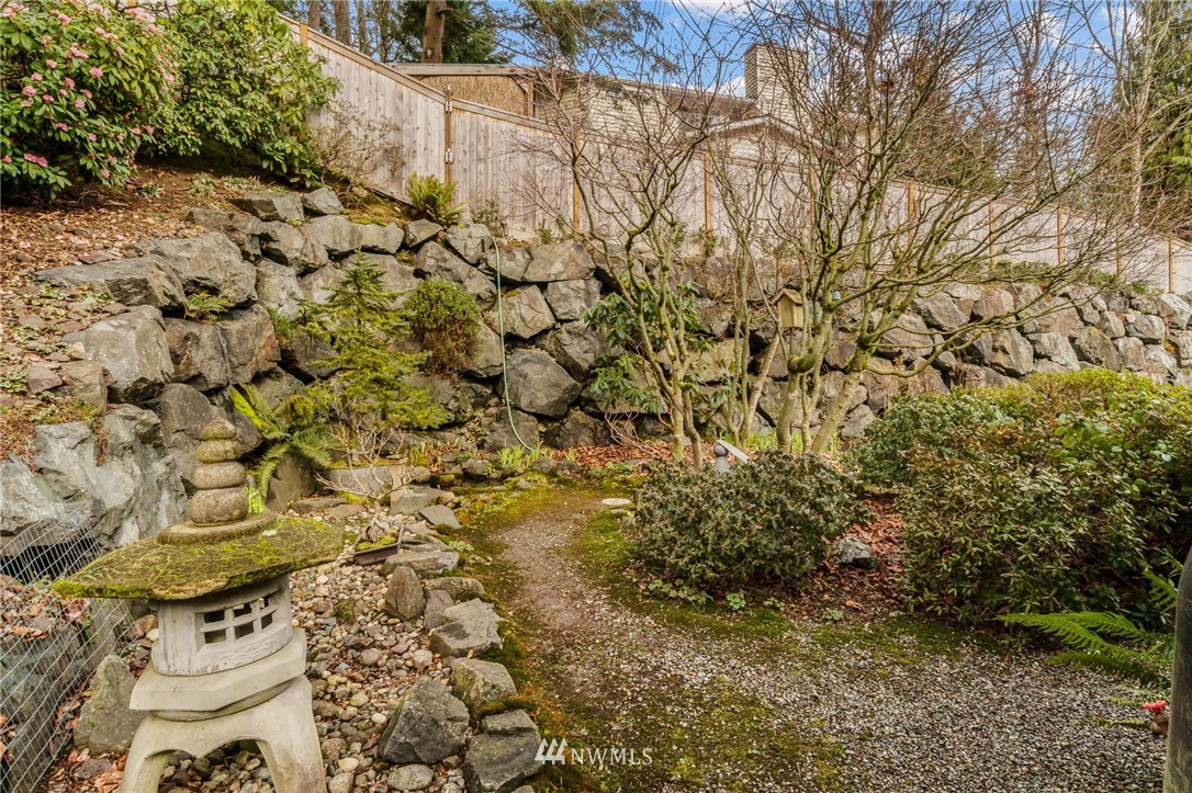 10822 Northeast 182nd Court Bothell, WA 98011 - Photo 30 of 40 Gallery Image 30