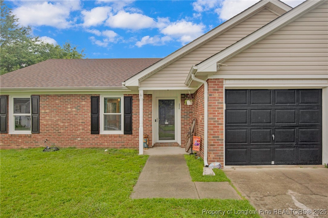 409 Old Farm Road Fayetteville, NC 28314 - Photo 4 of 29 Gallery Image 4