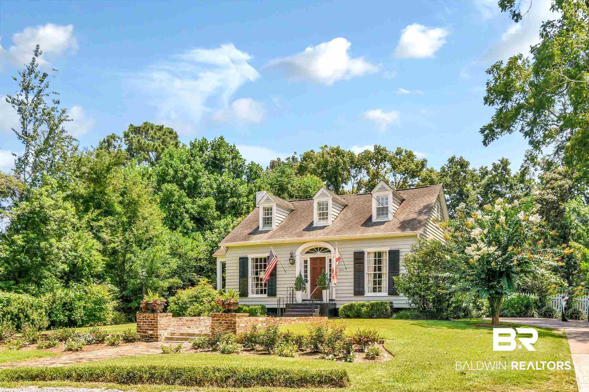 1915 Old Shell Road Mobile, AL 36607 - Photo 12 of 38