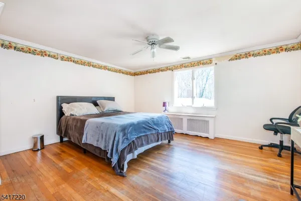 $799,000 | 8 Stonehedge Lane, Sparta, NJ 07871