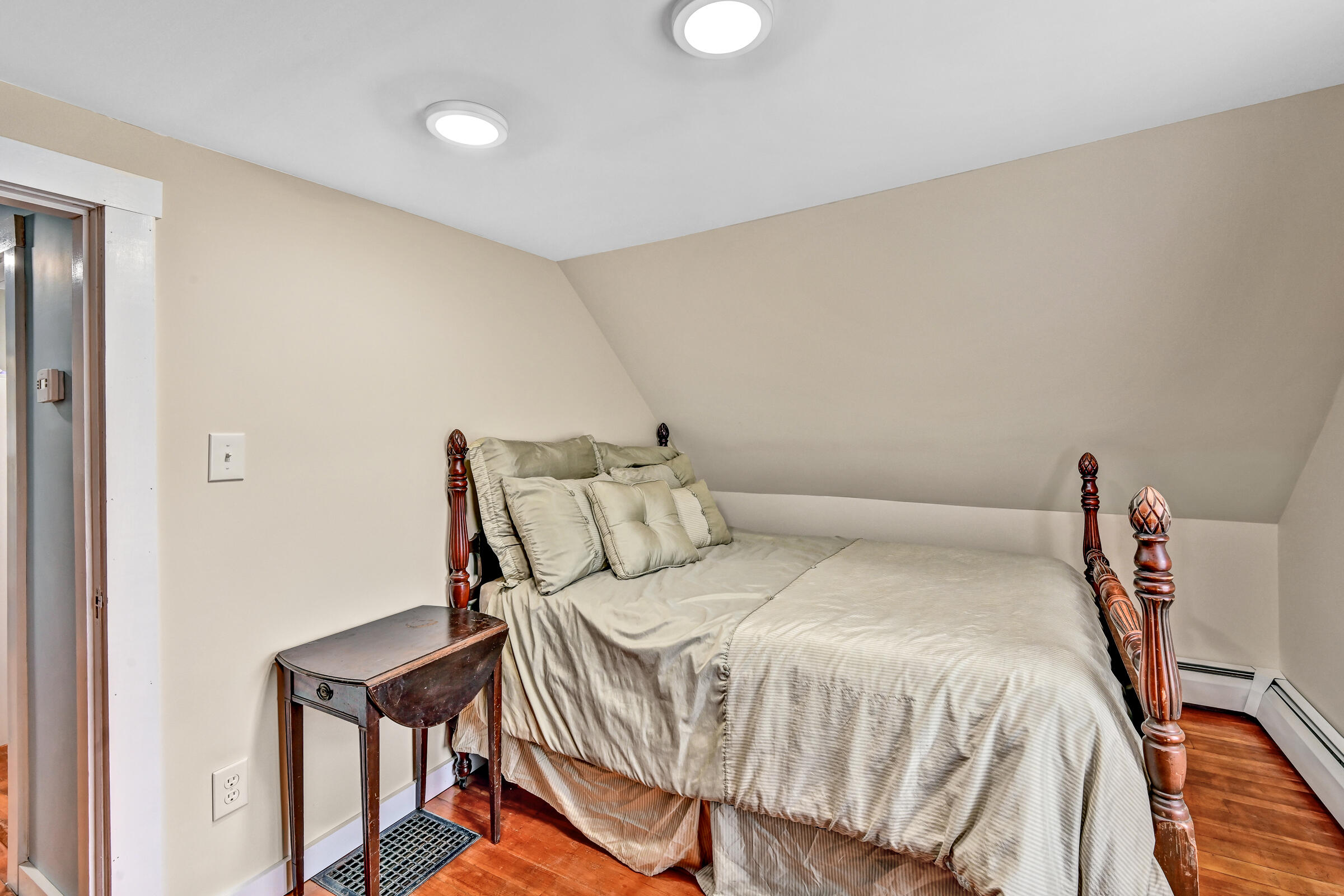 94 Main Street Stratton, ME 04982 - Photo 17 of 28 17 Bedroom 3