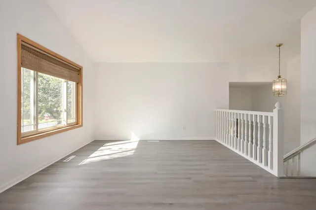 $399,999 | 300 Butternut Lane, Burnsville, MN 55306