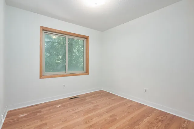 $399,999 | 300 Butternut Lane, Burnsville, MN 55306