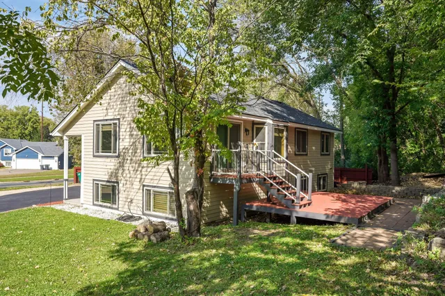 $399,999 | 300 Butternut Lane, Burnsville, MN 55306