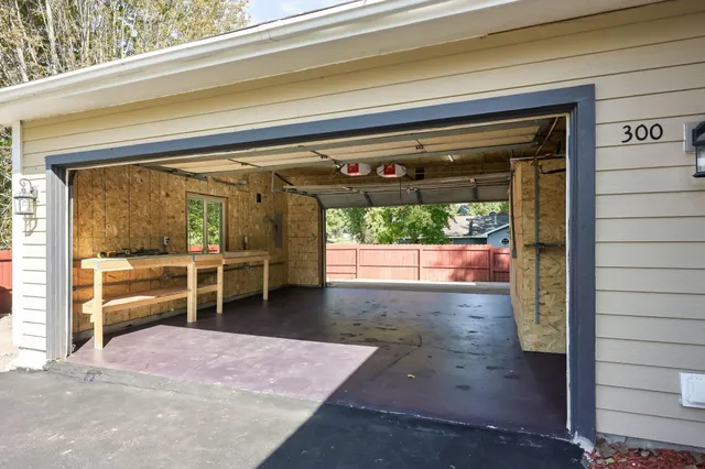 $399,999 | 300 Butternut Lane, Burnsville, MN 55306