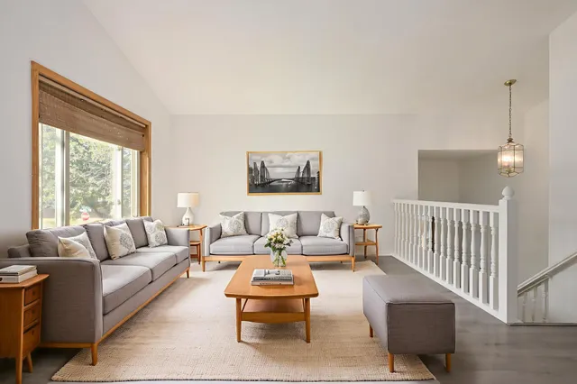 $399,999 | 300 Butternut Lane, Burnsville, MN 55306