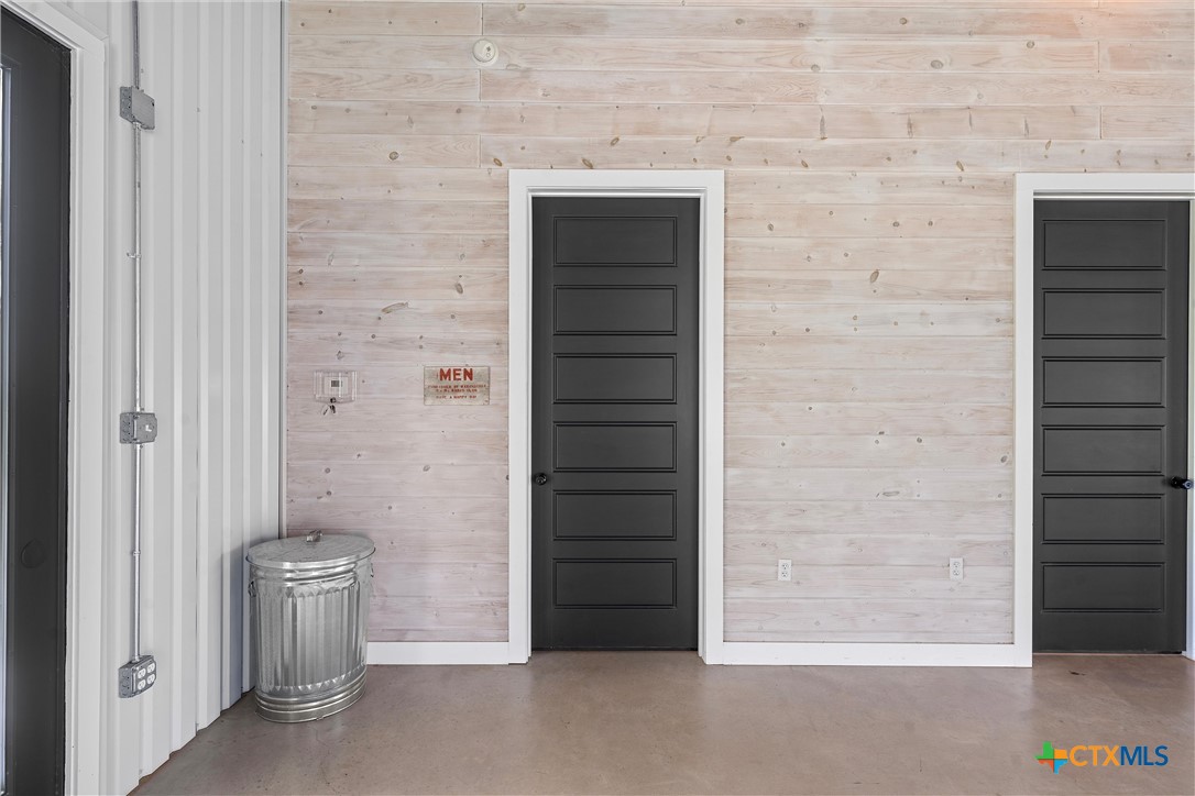 1006 County Road 280 Cameron, TX 76520 - Photo 24 of 48