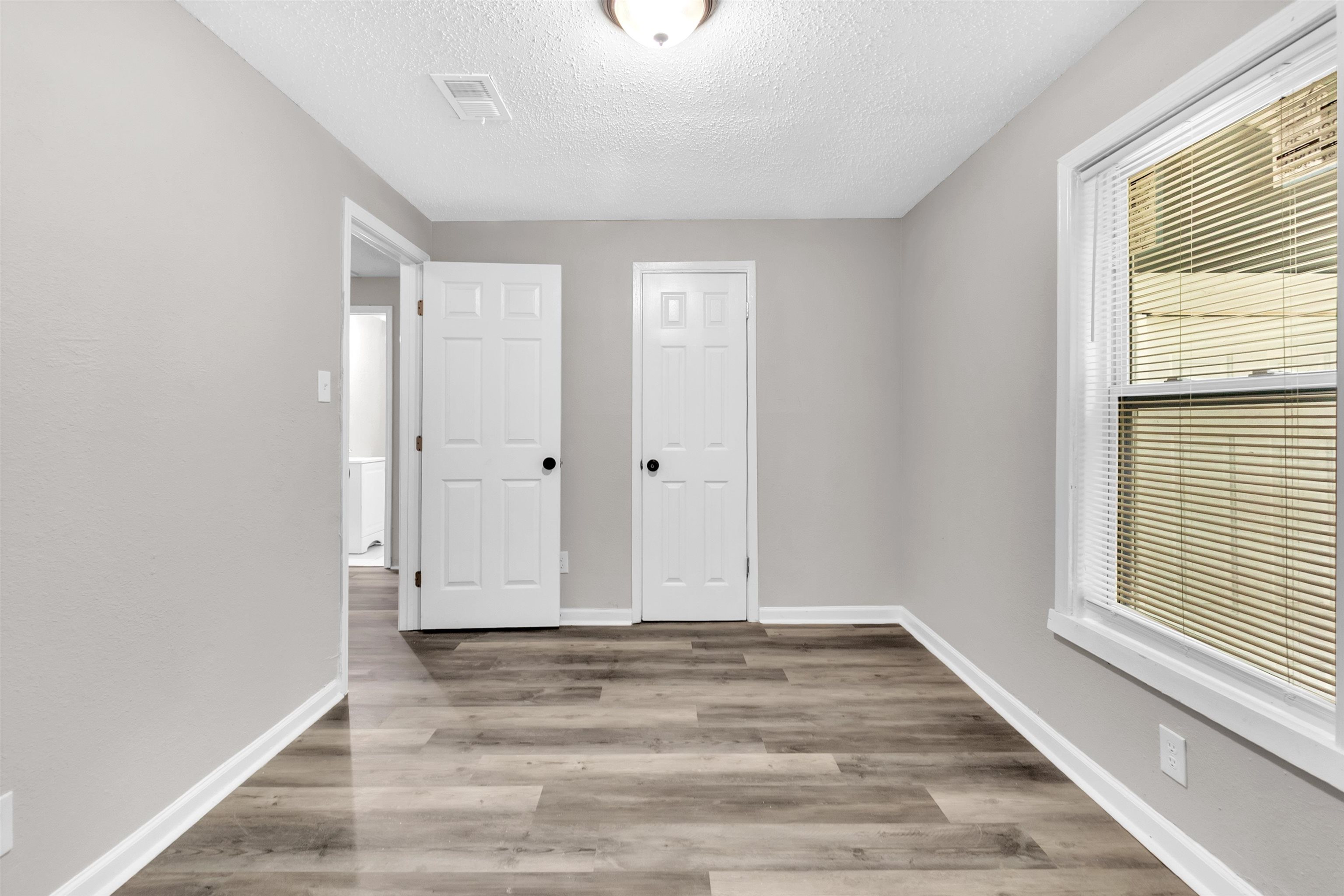 560 West Peebles Road Memphis, TN 38109 - Photo 5 of 18